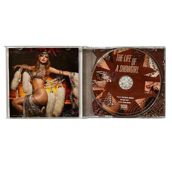 The Life of a Showgirl CD – It’s Beautiful Edition – New Unsealed - Picture 3 of 5